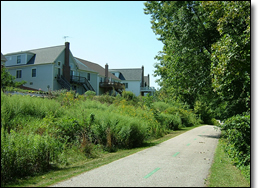 Houses along the trail.